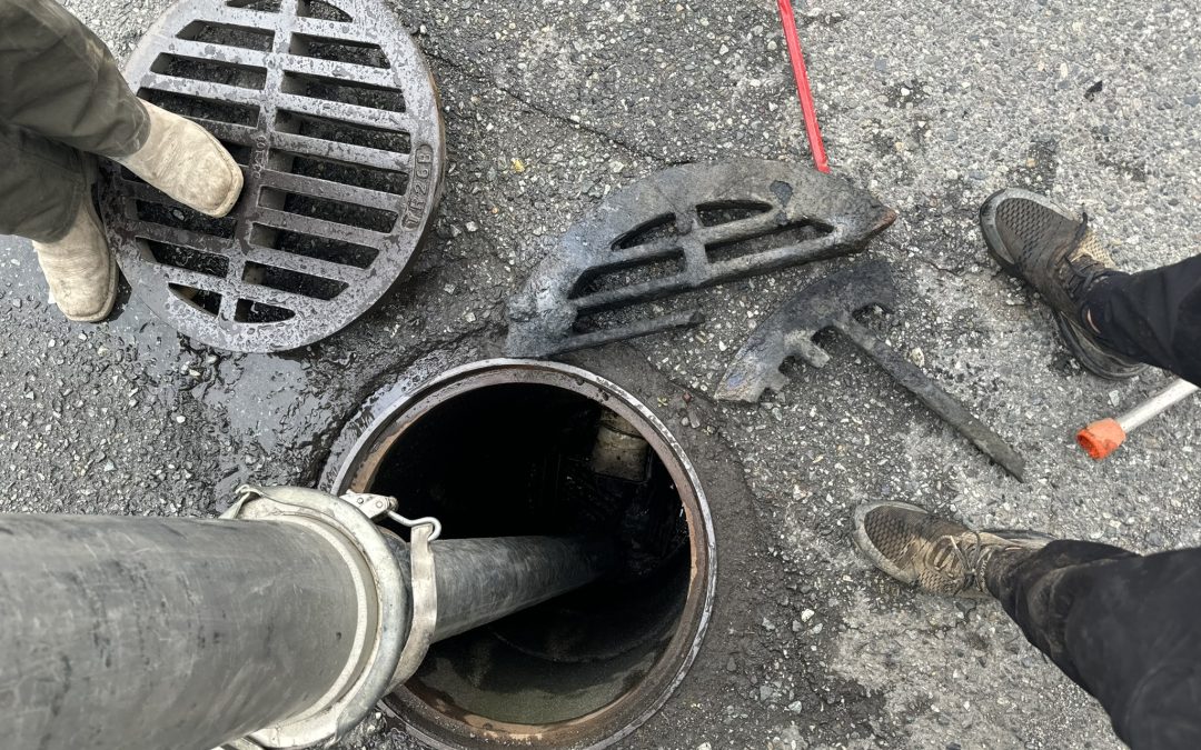 Why Hydro Vac Trucks Are Essential for Line Flushing